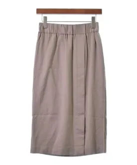 1er Arrondissement Knee length skirts