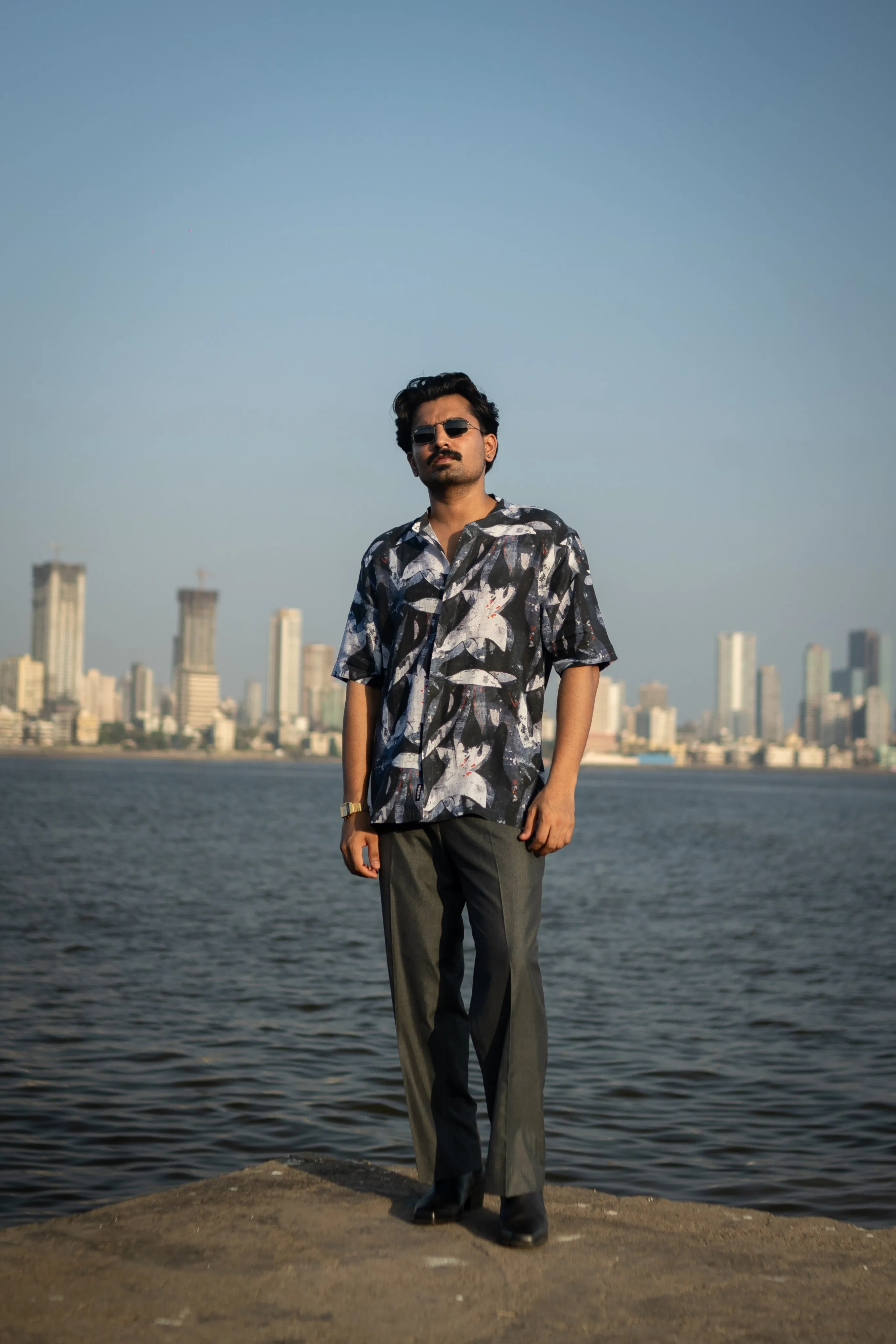 Abstarct Bloom Unisex (Pure Linen Short Sleeve Shirt) - AddysForMen