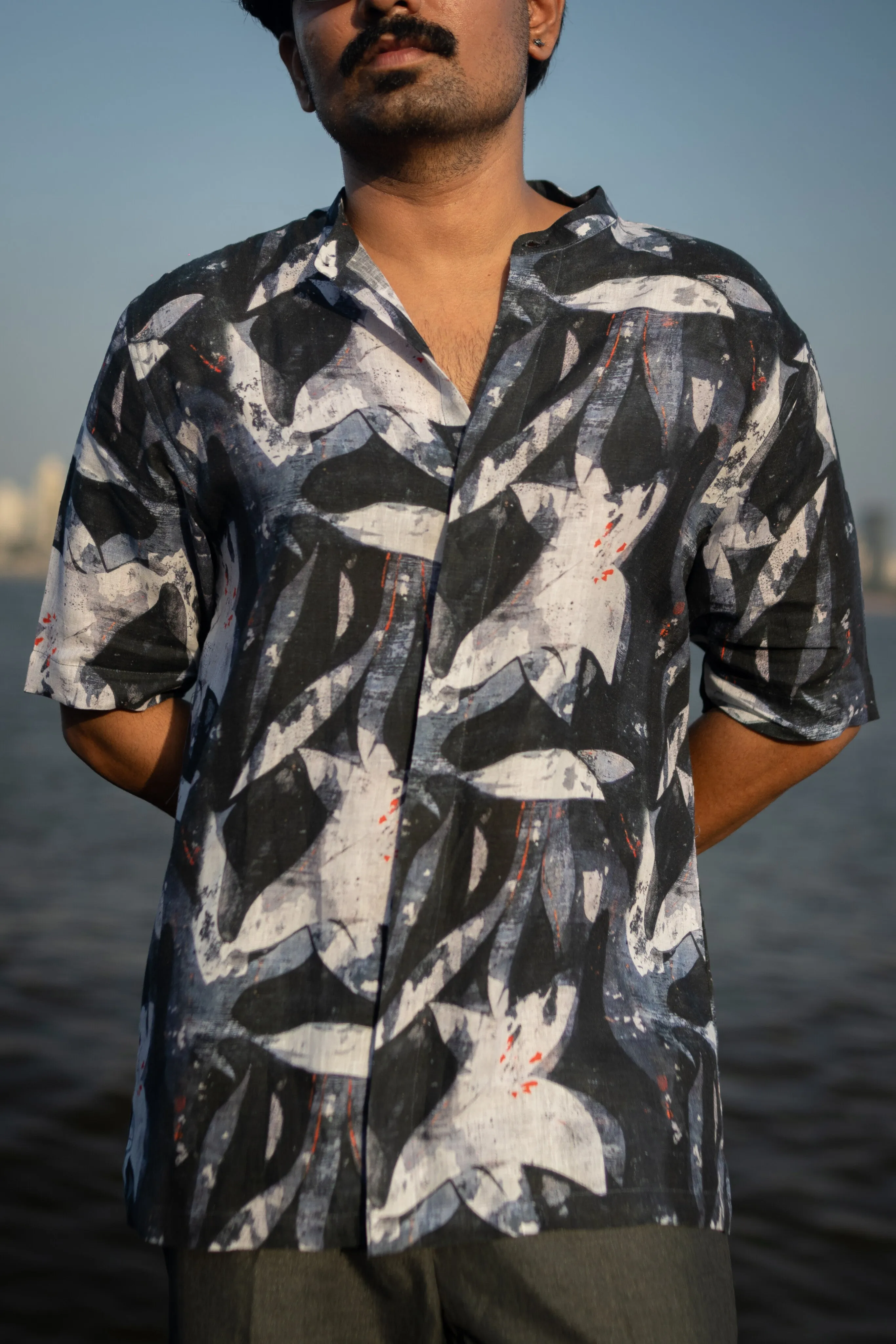 Abstarct Bloom Unisex (Pure Linen Short Sleeve Shirt) - AddysForMen