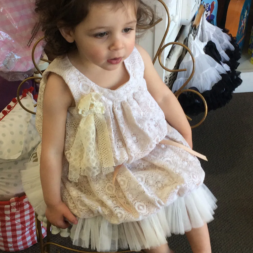 Dolce Bambini - Girls Linen Lace Applique Dress