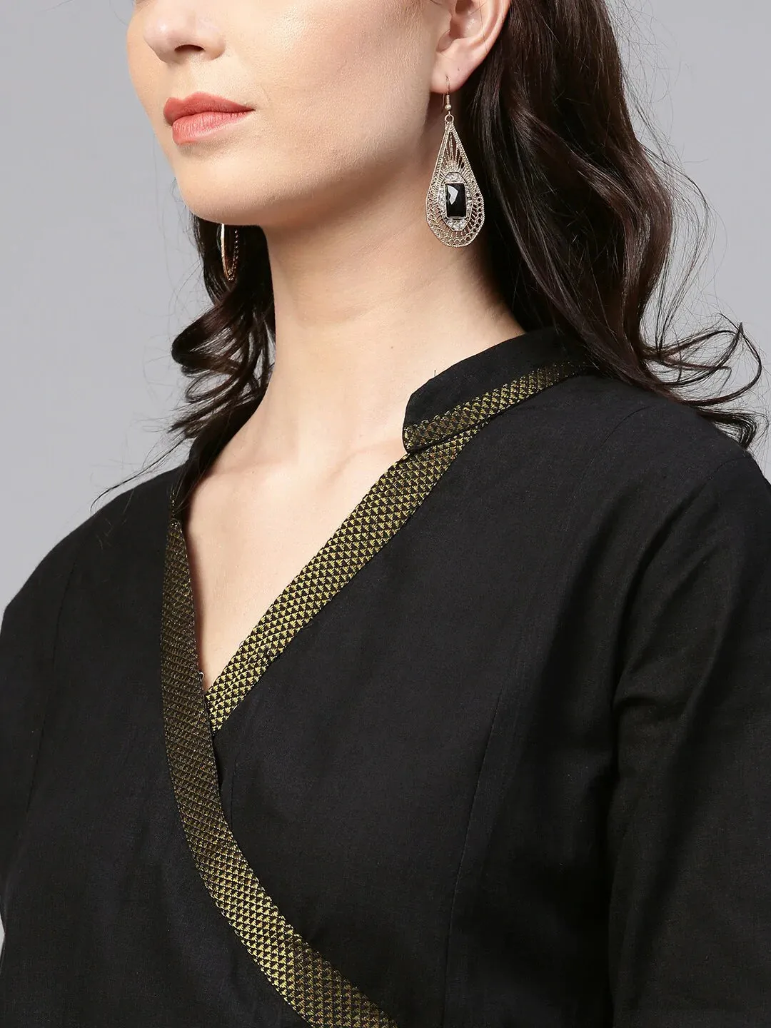 Women'S Black Solid Kurta With Palazzos6
